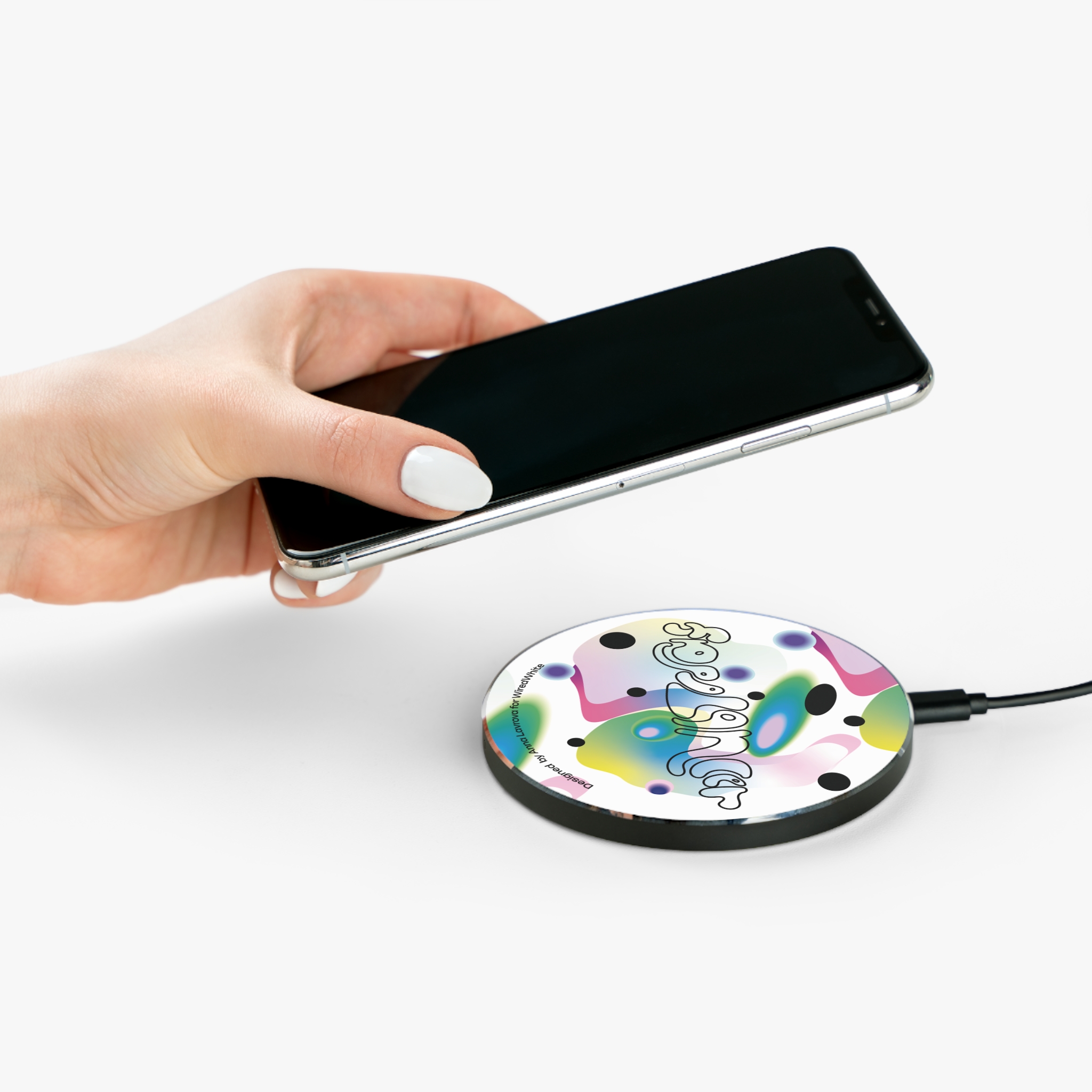 Wireless Charger for Freelancers