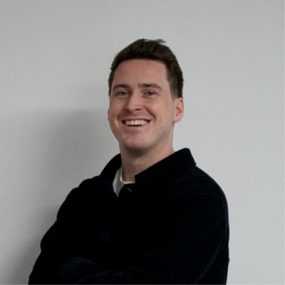 Seán, Chief Executive Officer